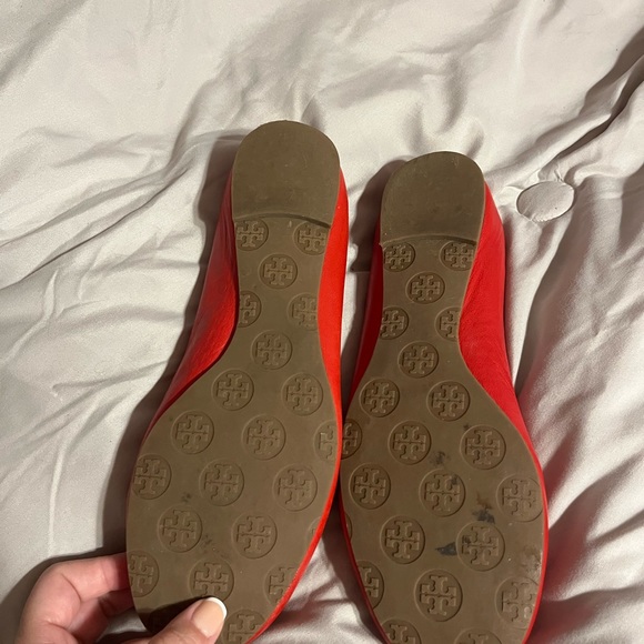 Tory Burch brought for $199 on sale for $150.00 - Picture 9 of 11